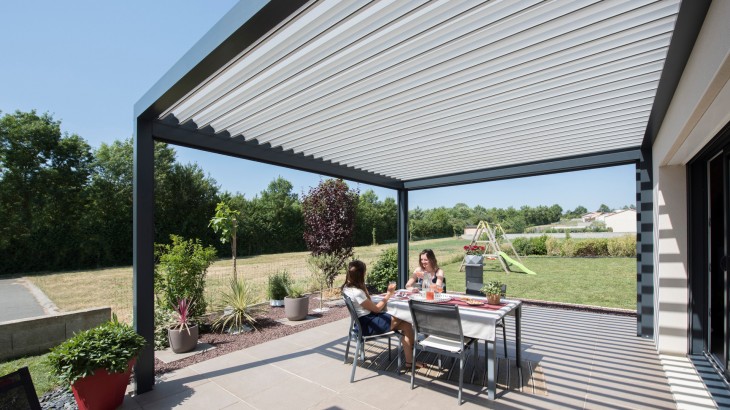 Pergola Bioclimatik à lames orientables 