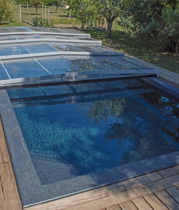 Abri de piscine Triptik Semi-Plat 